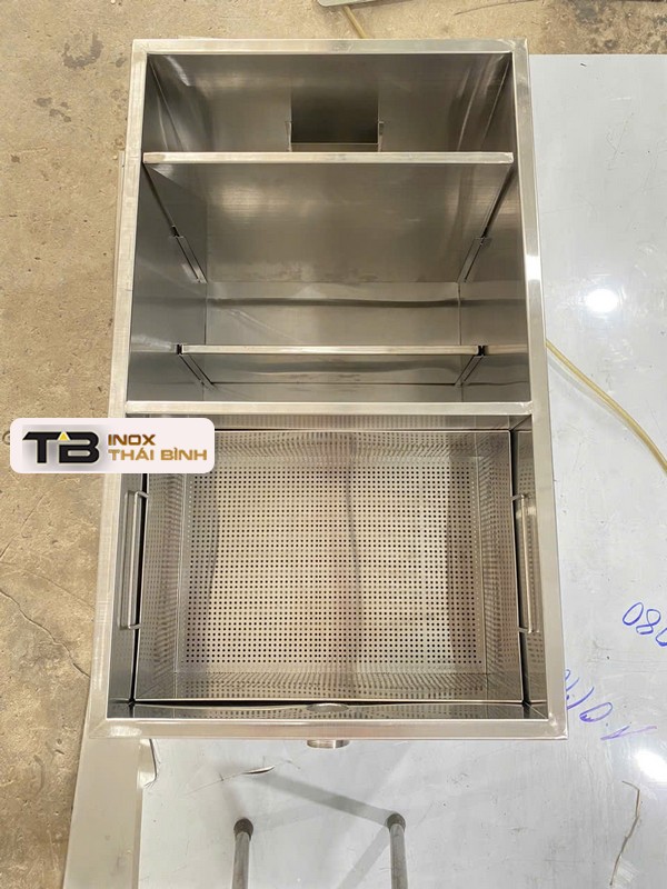 #1 Bể tách mỡ dầu Inox 304 tại Hương Trà