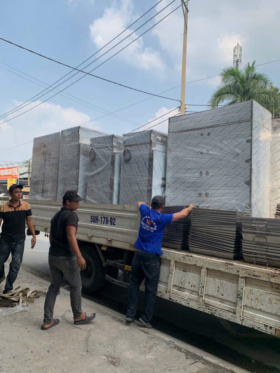 TOP 1 XƯỞNG GIA CÔNG INOX THEO YÊU CẦU – 0983 637 122
