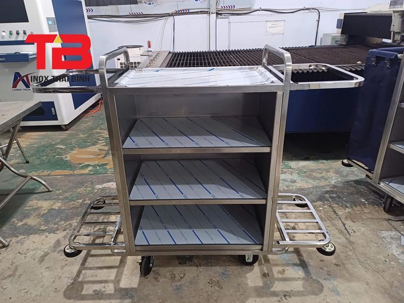 Xe Đẩy Vệ Sinh Buồng Phòng Khách Sạn Inox 2 Túi ở Huế – Bền & Tiện Lợi